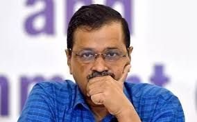 अरविंद केजरीवाल और विधायक गुलाब सिंह के खिलाफ एफआईआर दर्ज: सार्वजनिक संपत्ति अधिनियम के उल्लंघन का आरोप