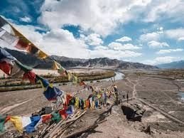 लेह में हिंसा के बाद हालात सामान्य, इस साल दशहरा नहीं मनाया जाएगा