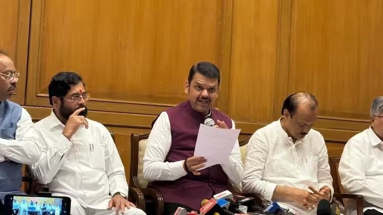 महाराष्ट्र सरकार ने रद्द किया हिंदी भाषा की अनिवार्यता का फैसला, सीएम देवेंद्र फडणवीस ने की घोषणा, तीन भाषा नीति को लेकर बनाई कमेटी