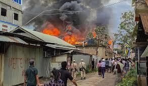 मणिपुर;  हिंसा तेज होने के पर केंद्रीय गृह मंत्रालय ने जारी किए कार्रवाई के निर्देश