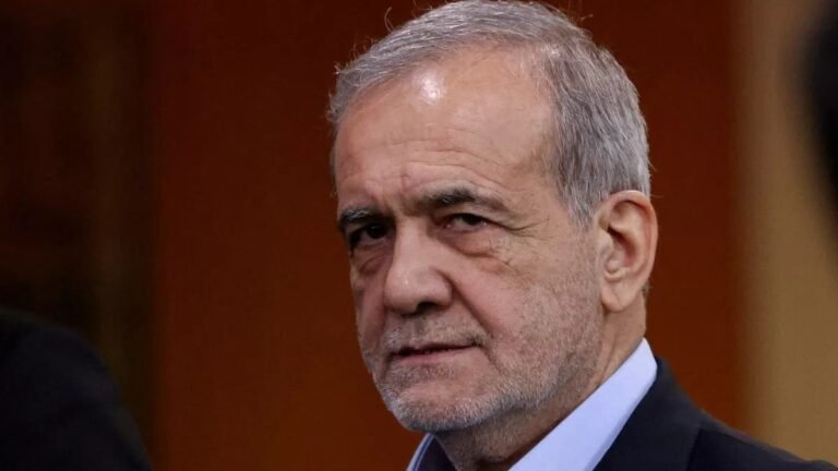 ईरान का अमेरिका को दो टूक जवाब: कोई समझौता नहीं, जो करना है कर लो