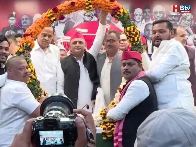 विधानसभा चुनाव से पहले पार्टी मजबूत करने में जुटे अखिलेश यादव, नसीमुद्दीन सिद्दीकी सहित कई नेताओं ने थामा सपा का दामन