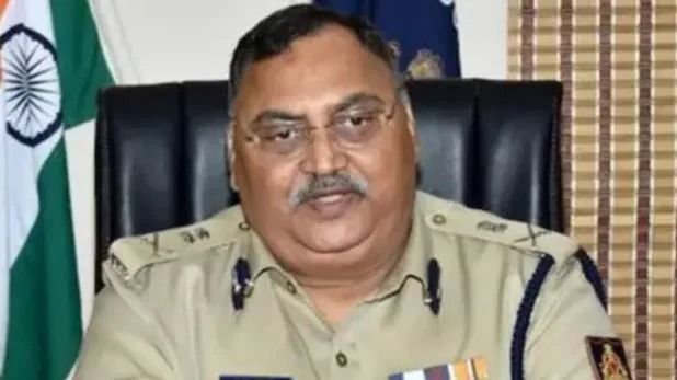 कर्नाटक के पूर्व डीजीपी की धारदार हथियार से हत्या, पुलिस कर रही है जांच, पहली नजर में पत्नी पर शक