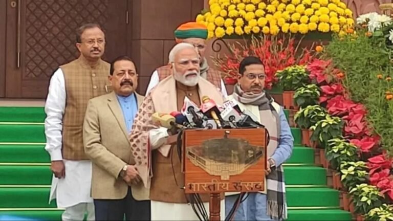 बजट सत्र से पहले पीएम मोदी का विपक्ष पर निशाना, कहा-2014 के बाद पहली बार कोई विदेशी शरारत या चिंगारी नहीं