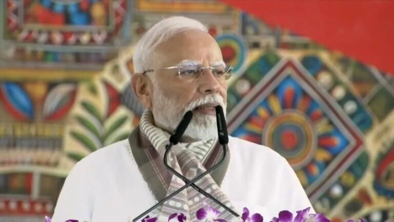 बिहार के गयाजी से पीएम मोदी ने दी पाकिस्तान को चेतावनी, कहा- भारत में हमला करके कोई भी आतंकवादी बच नहीं पाएगा