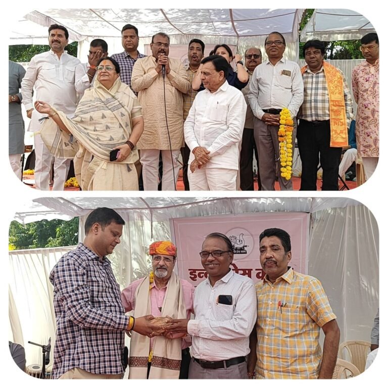 इंदौर प्रेस क्लब के दशहरा और दीपावली मिलन समारोह में मां सरस्वती पत्रकार समूह के पैनल संयोजकों का सम्मान, नई टीम ने बताया अपना काम