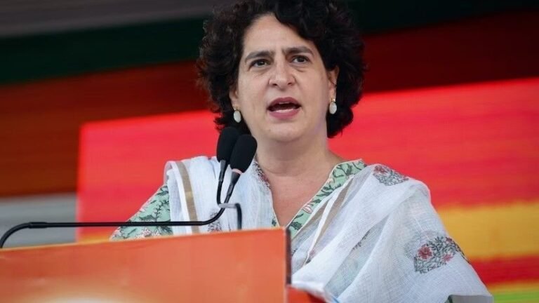 महाराष्ट्र में बोलीं प्रियंका गांधी वाड्रा-मोदी और शाह मंच से खड़े होकर कहें कि जातीय जनगणना करवाएंगे
