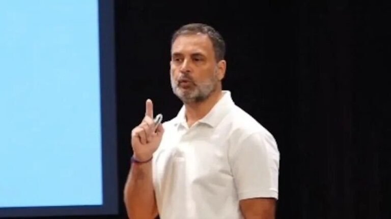 राहुल गांधी ने इस बार किया नया दावा, कहा-मुझे अब चुनाव आयोग के अंदर से मिल रही मदद