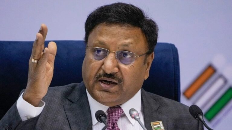 मुख्य चुनाव आयुक्त राजीव कुमार का हेलीकॉप्टर खेत में उतरा, उत्तराखंड में खराब मौसम के कारण पायलट ने लिया फैसला