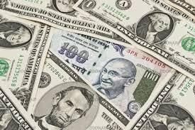 डॉलर के मुकाबले रिकॉर्ड निचले स्तर पर पहुंचा  रुपया