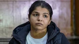 बृजभूषण शरण की जगह लेना चाहती थीं  बबीता ;साक्षी 