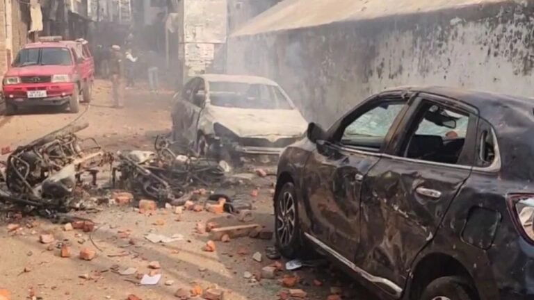 संभल जामा मस्जिद हिंसा: प्रशासन का सख्त कदम;उपद्रवियों के लगेंगे पोस्टर 