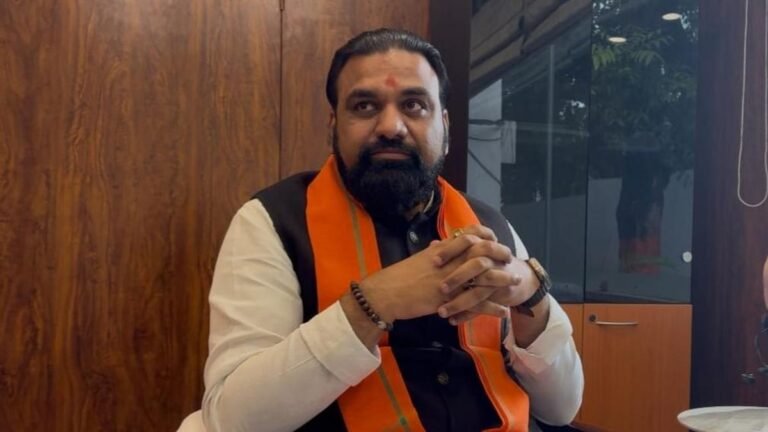 बिहार में इस बार चौंका नहीं पाई भाजपा, पहले से तय नाम सम्राट चौधरी के नाम पर लगी मुहर, शिवराज सिंह चौहान की मौजूदगी में चुने गए विधायक दल के नेता