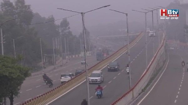 कड़ाके की ठंड और घने कोहरे ने उत्तर भारत को जकड़ा: दिल्ली में 129 उड़ानें रद्द, कई राज्यों में रेड अलर्ट