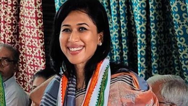 रोहित शर्मा को मोटा बोलकर बुरी तरह फंसी कांग्रेस नेता डॉ.शमा मोहम्मद, सोशल मीडिया पर जमकर हो रही आलोचना