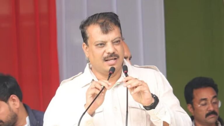 सौरभ शर्मा के मामले में नेता प्रतिपक्ष ने सरकार पर साधा निशान, बोले-बड़े मगरमच्छ कहां गए?