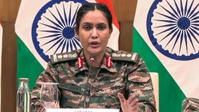 प्रेस ब्रीफ़िंग: कर्नल सोफ़िया क़ुरैशी ने दी भारत के जवाबी हमलों की जानकारी