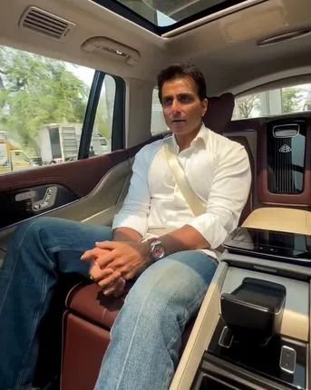 सोनू सूद का भावुक संदेश: "सीट बेल्ट नहीं, तो आपका परिवार नहीं" – सड़क हादसे के बाद दिया अहम संदेश