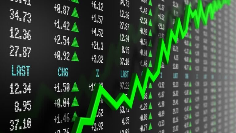 सप्ताह के चौथे कारोबारी दिन शेयर बाजार में हरियाली, सेंसेक्स 324 अंक ऊपर, निफ्टी में भी तेजी