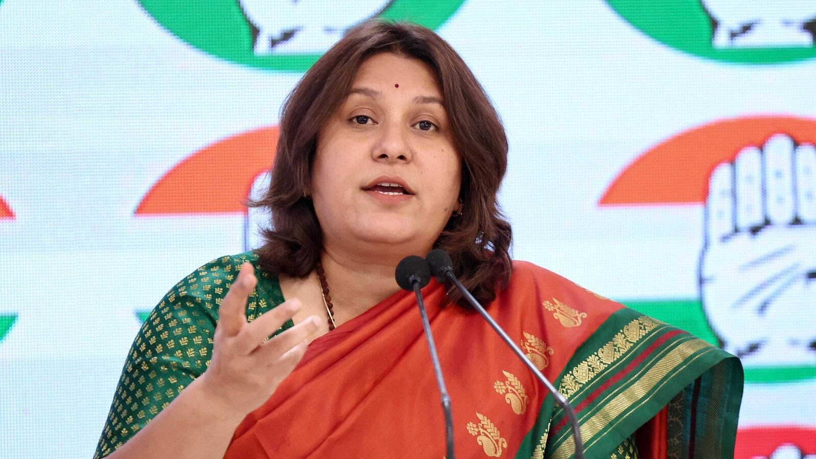 Congress drops Supriya Shrinate from Lok Sabha candidates list amid  controversial remark against Kangana Ranaut | Mint