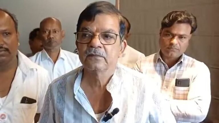 महाराष्ट्र में उद्धव ठाकरे को झटका, एक उम्मीदवार ने शिंदे के समर्थन में चुनाव लड़ने से किया इनकार