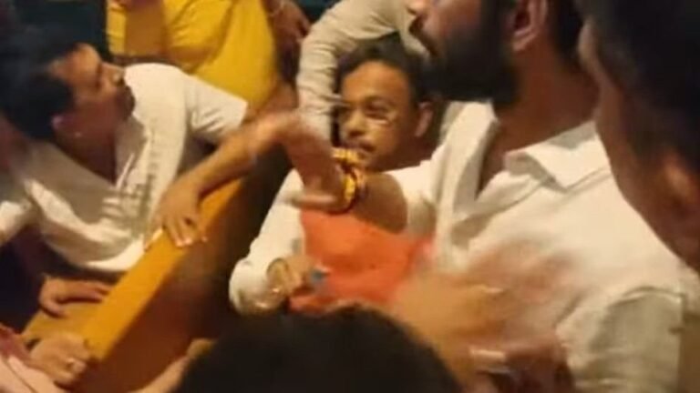 महाराष्ट्र में वोट से पहले नोट कांड, भाजपा नेता विनोद तावड़े पर लगा पैसे बांटने का आरोप, होटल में जमकर हंगामा