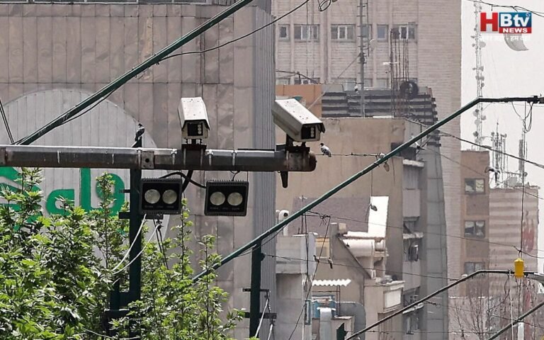 तेहरान के ट्रैफिक कैमरे हैक? खामेनेई की सुरक्षा पर निगरानी का सनसनीखेज दावा