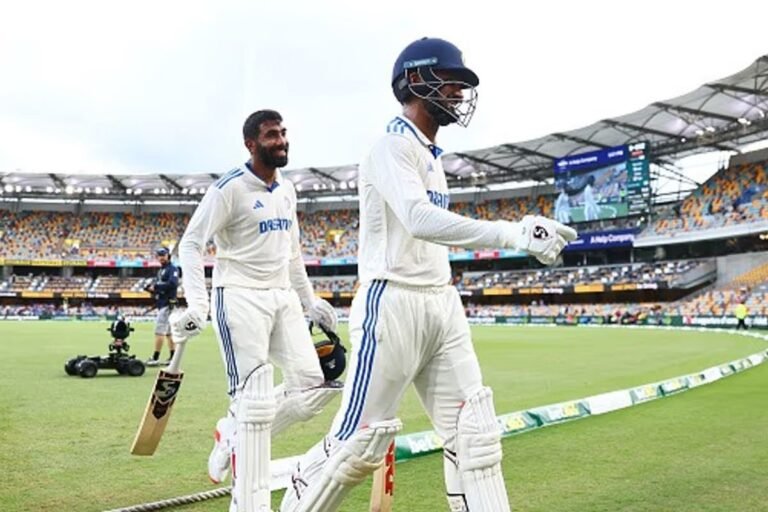 तीसरा  टेस्ट मैच : भारत पहली पारी में 260 रन पर सिमटा