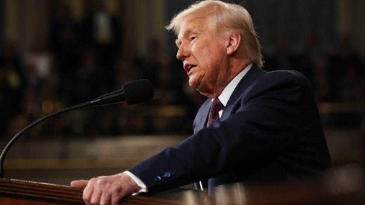 अमेरिका में ट्रंप के भाषण के दौरान विरोध प्रदर्शन तेज, नेशनल गार्ड्स की तैनाती अमेरिका में ट्रंप के भाषण के दौरान विरोध प्रदर्शन तेज, नेशनल गार्ड्स की तैनाती