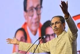 भाषा विवाद में  राज ठाकरे की जुबान बोले उद्धव ठाकरे