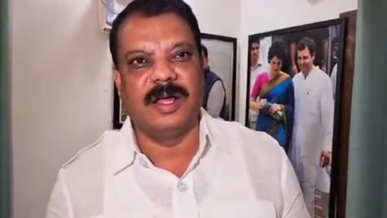 नेता प्रतिपक्ष उमंग सिंघार ने छिंदवाड़ा कलेक्टर को बताया डरपोक और गुलाम, कहा-संघ की चड्डी पहन लें