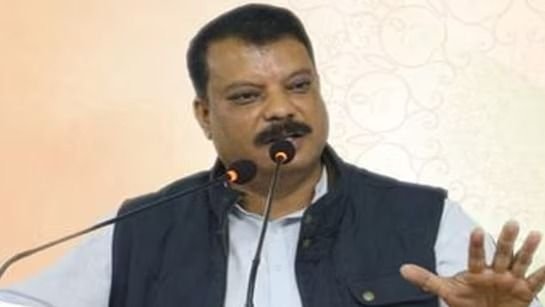 मध्यप्रदेश विधानसभा में नेता प्रतिपक्ष सिंघार का सरकार पर निशाना, कहा-डिजिटल इंडिया में एमपी विधानसभा ऑफलाइन क्यों?