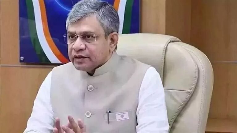 दिवाली और छठ पर चलेंगी 12,000 से अधिक विशेष ट्रेनें: केंद्रीय मंत्री अश्विनी वैष्णव