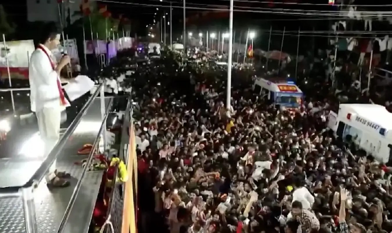 TVK Vijay Rally भगदड़ : मौत का आंकड़ा 40 पहुंचा, टीवीके ने की सीबीआइ जांच  की मांग | Patrika News | हिन्दी न्यूज