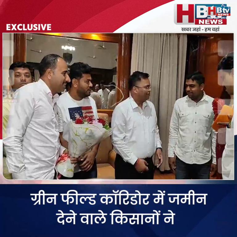 INDORE·ग्रीन फील्ड कॉरिडोर में जमीन देने वाले किसानों ने मुख्यमंत्री का माना आभार.. कलेक्टर को पहनाया साफा....