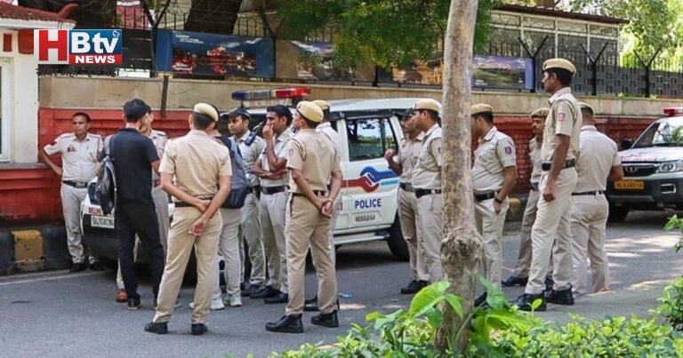 दिल्ली में बड़े आतंकी हमले की साजिश नाकाम, आईएसआई के 9 एजेंट गिरफ्तार, पुलिस ने हथियार भी किए बरामद