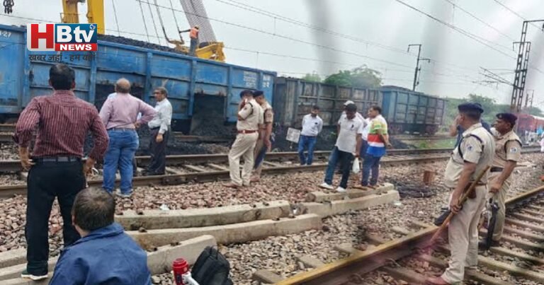 Delhi Train Accident: गाजियाबाद-नई दिल्ली रेलखंड पर मालगाड़ी के 6 डिब्बे पटरी से उतरे, 53 ट्रेनें प्रभावित; कई रद्द और डायवर्ट