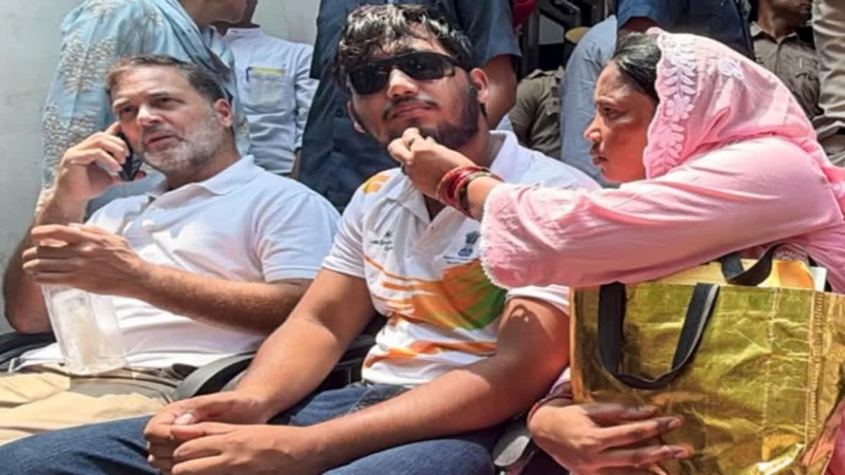 गृह मामलों की समिति में पैलेट गन पर हंगामा
