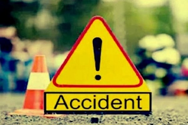 राजगढ़ में बस हादसा: ड्राइवर समेत 4 की मौत, 11 घायल 1 राजगढ़ बस हादसा