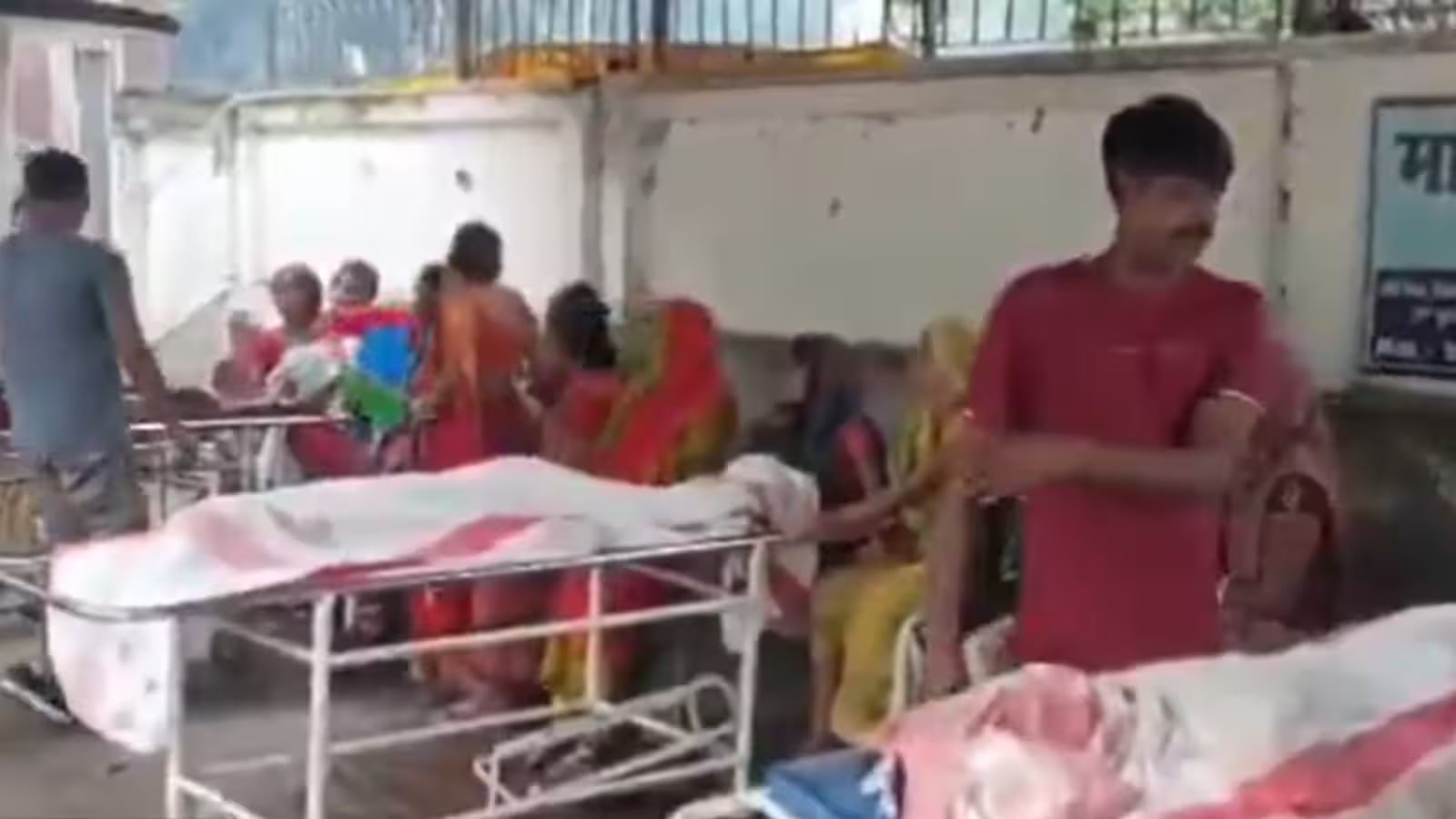 भागलपुर हादसे में बाइक सवारों का तेज बस से कुचला जाना