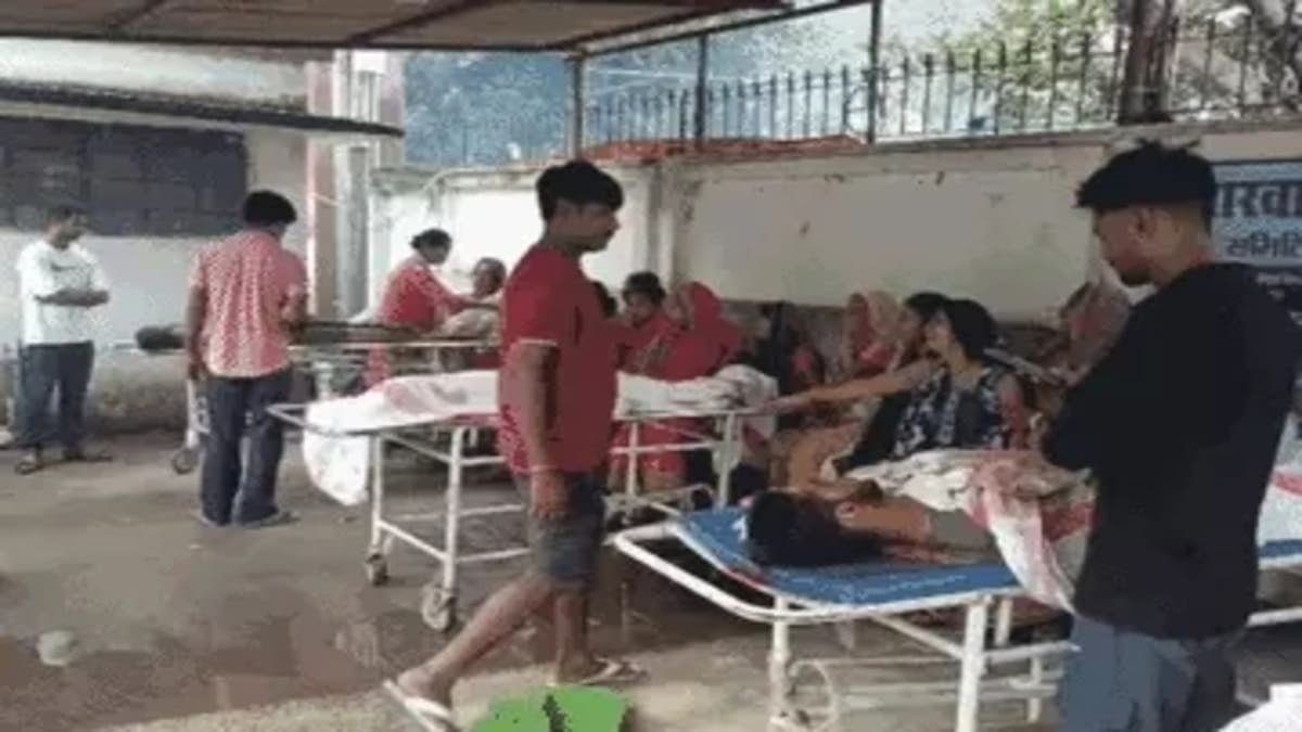 भागलपुर हादसे में बाइक सवारों का तेज बस से कुचला जाना