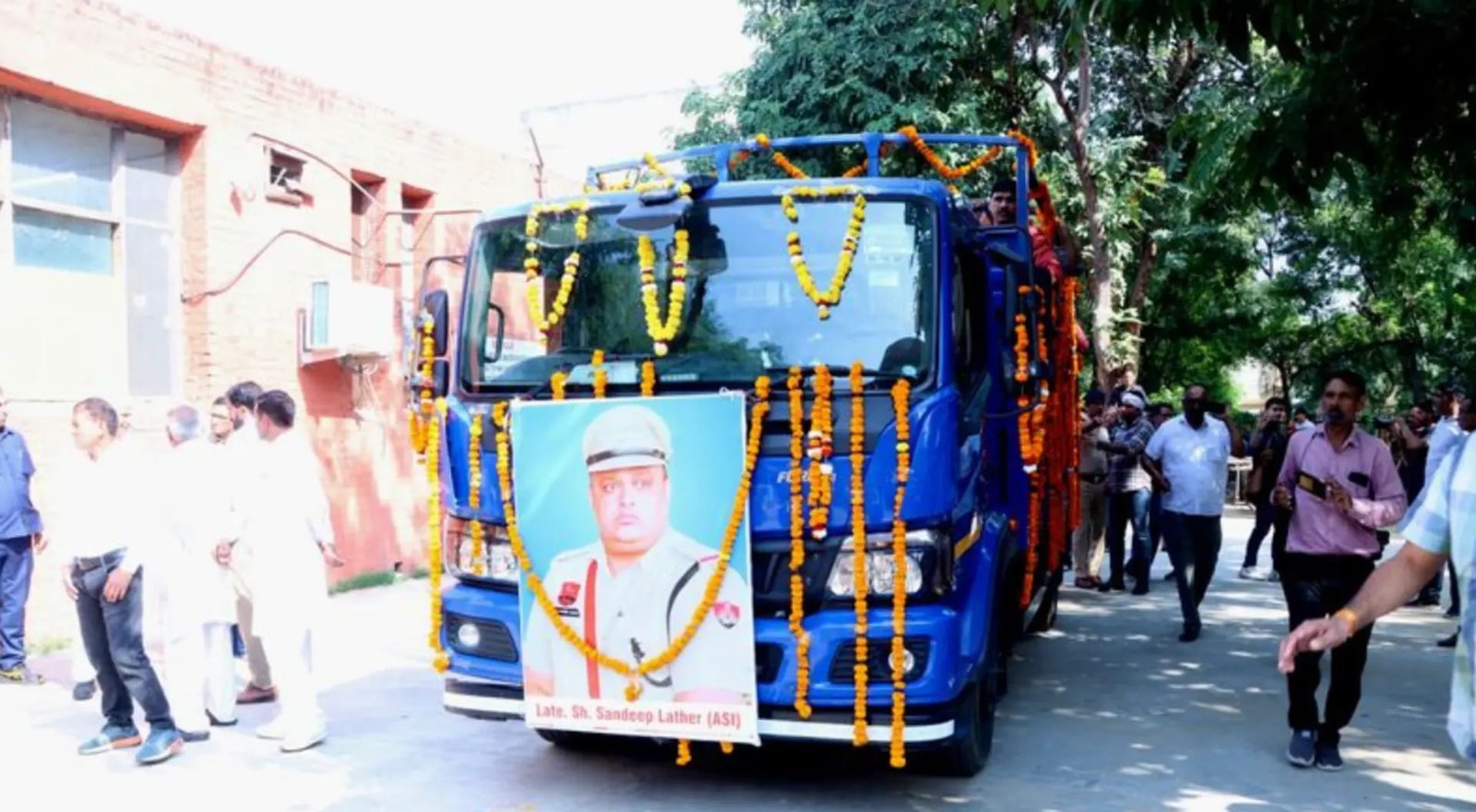 इंदौर के बिल्डर संदीप उर्फ बंटी नागर का ऑफिस में शव मिला