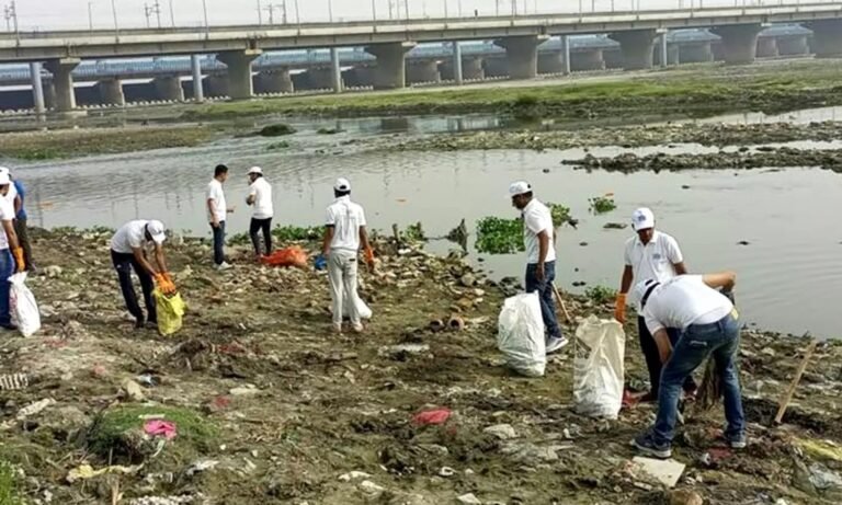 मध्यप्रदेश में सामुदायिक सेवा की सजा का प्रतीकात्मक चित्र