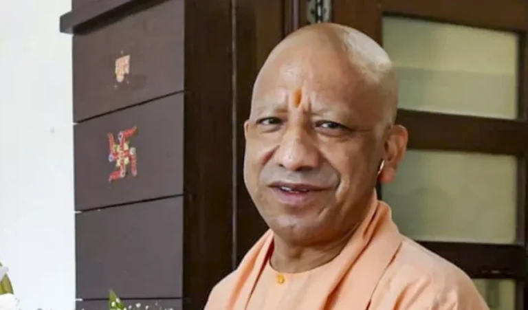 उत्तर प्रदेश में बड़ा प्रशासनिक फेरबदल और 35 आईपीएस अधिकारियों के तबादले