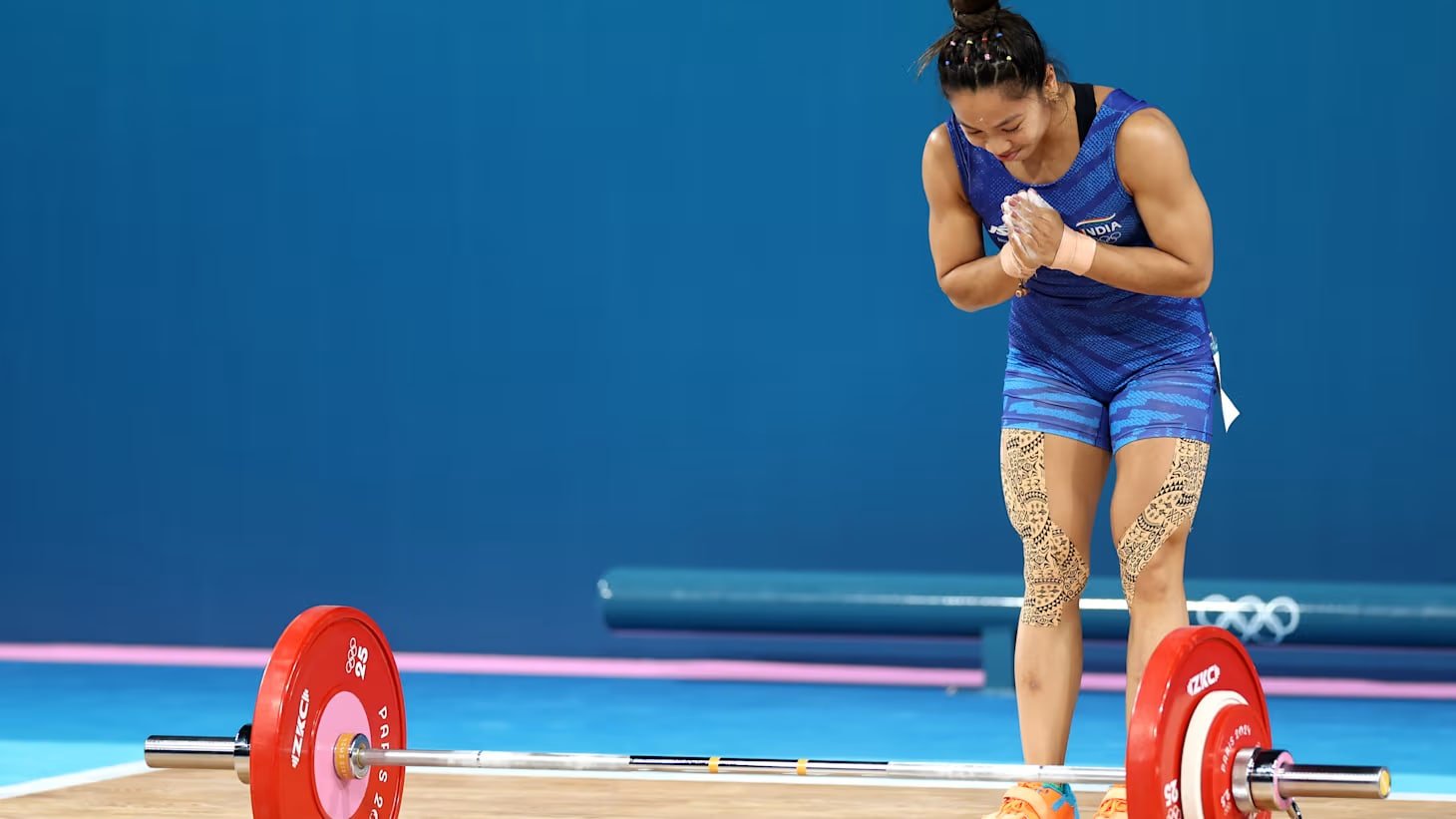 मीराबाई चानू ने 49 किग्रा वेटलिफ्टिंग में एशियन गेम्स 2026 में सिल्वर मेडल जीता