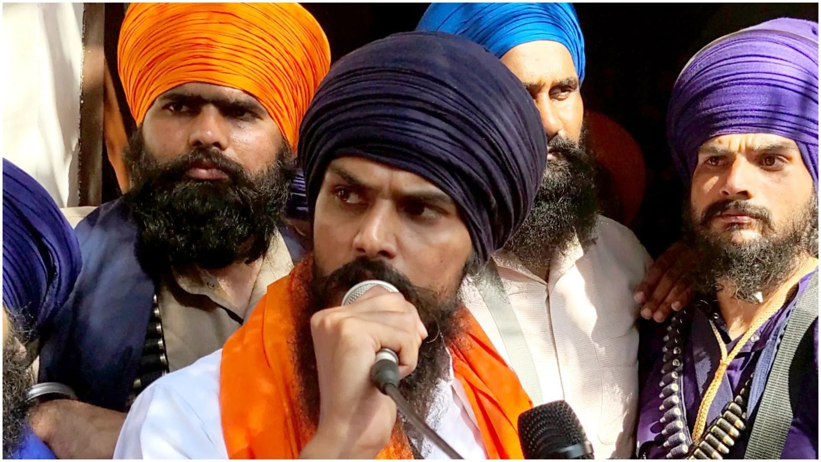 पूर्व ईडी डिप्टी डायरेक्टर निरंजन सिंह का अकाली दल वारिस पंजाब दे में शामिल होना