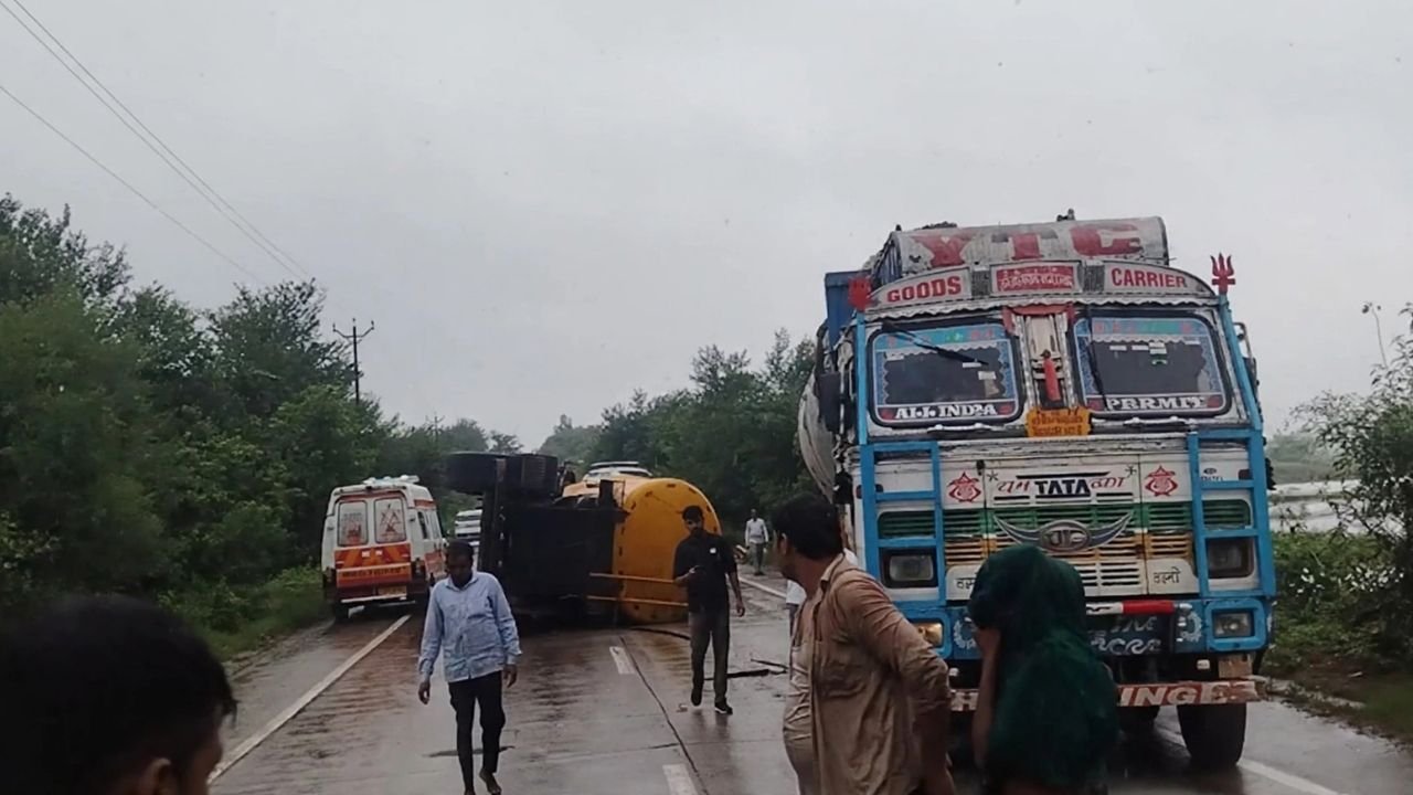 रीवा-सीधी मार्ग हादसे में कई घायल