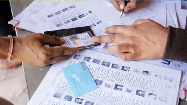 वोटर रजिस्ट्रेशन के फार्म-6 से माता-पिता की वोटर जानकारी की घोषणा हटाई गई