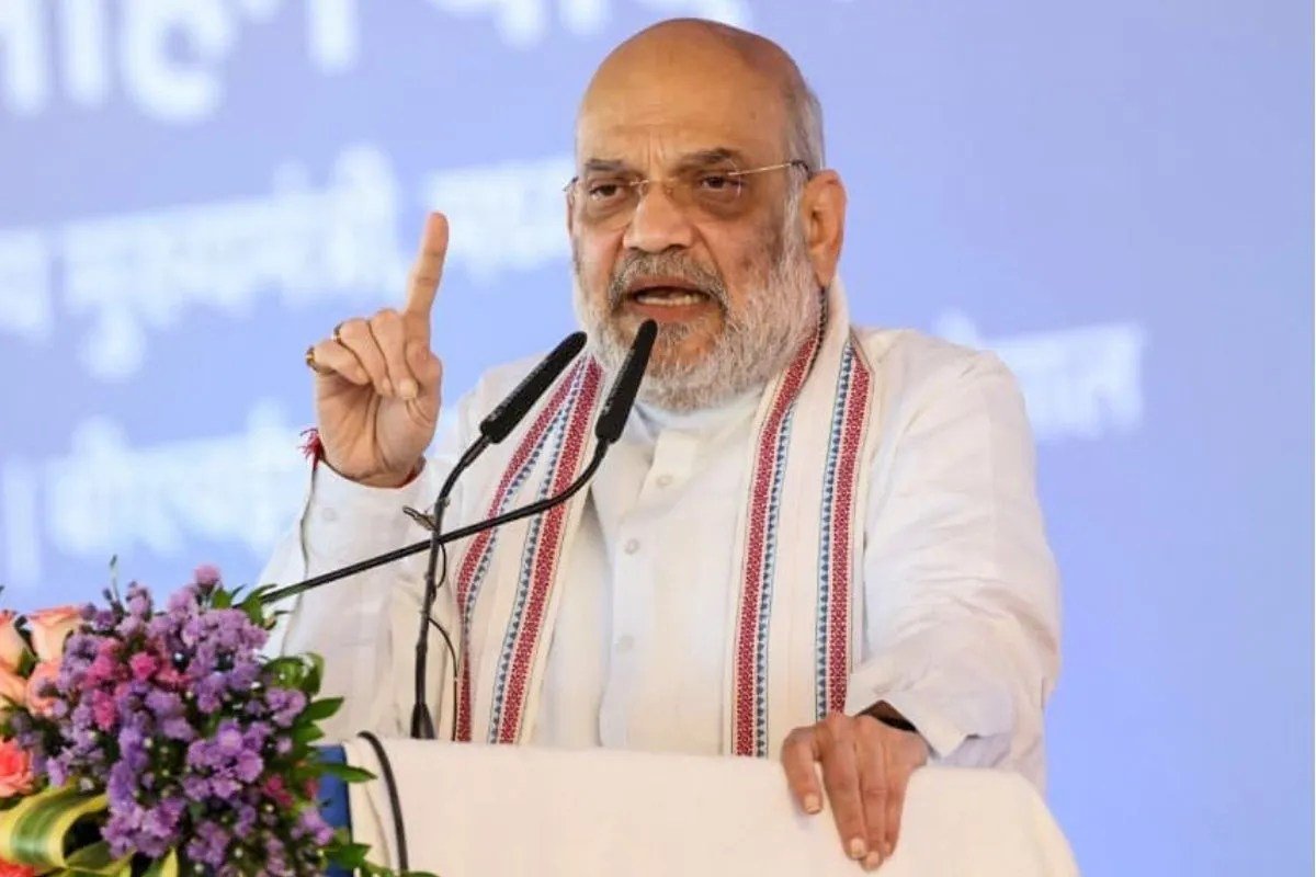 अमित शाह राहुल गांधी हमला करते हुए