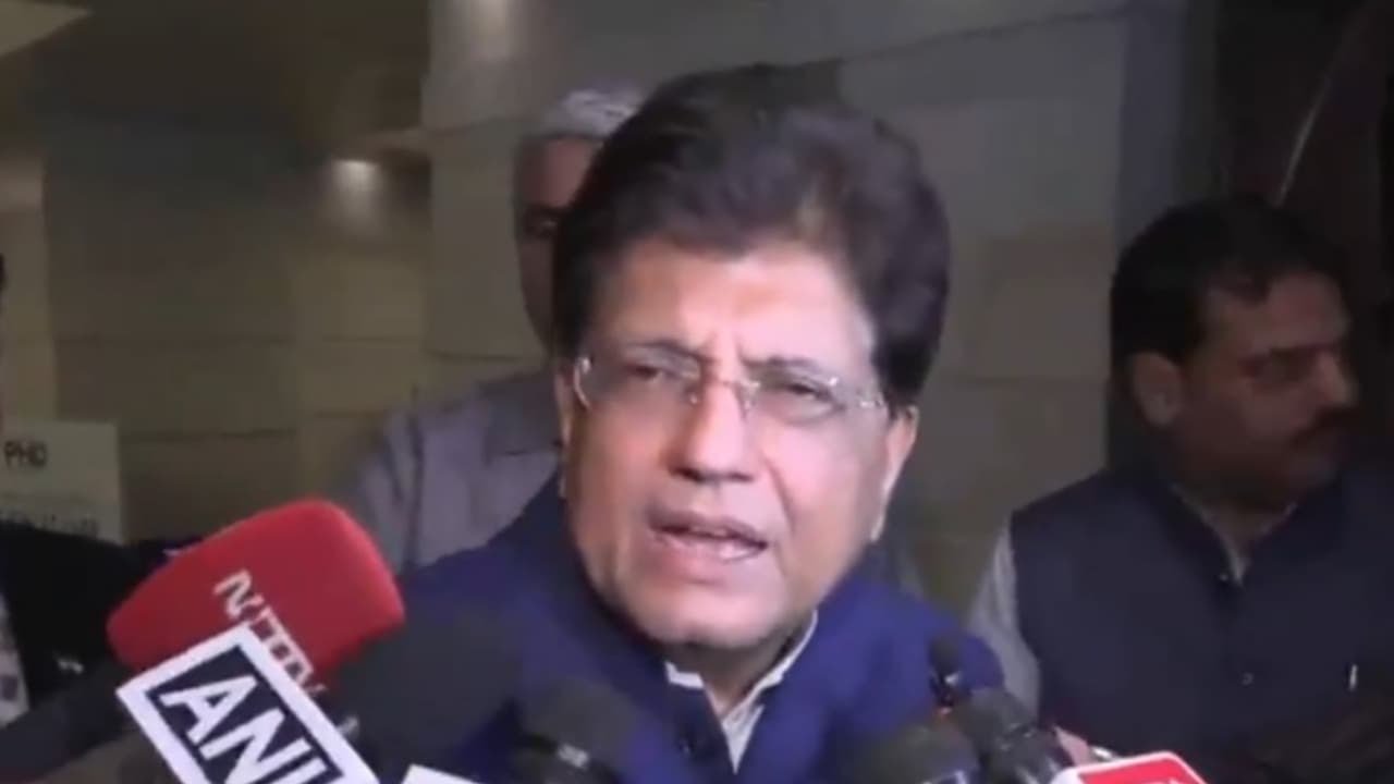 पीयूष गोयल ने राहुल गांधी पर हमला करते हुए कांग्रेस द्वारा CEC को मंत्री और राज्यपाल बनाने की बात कही